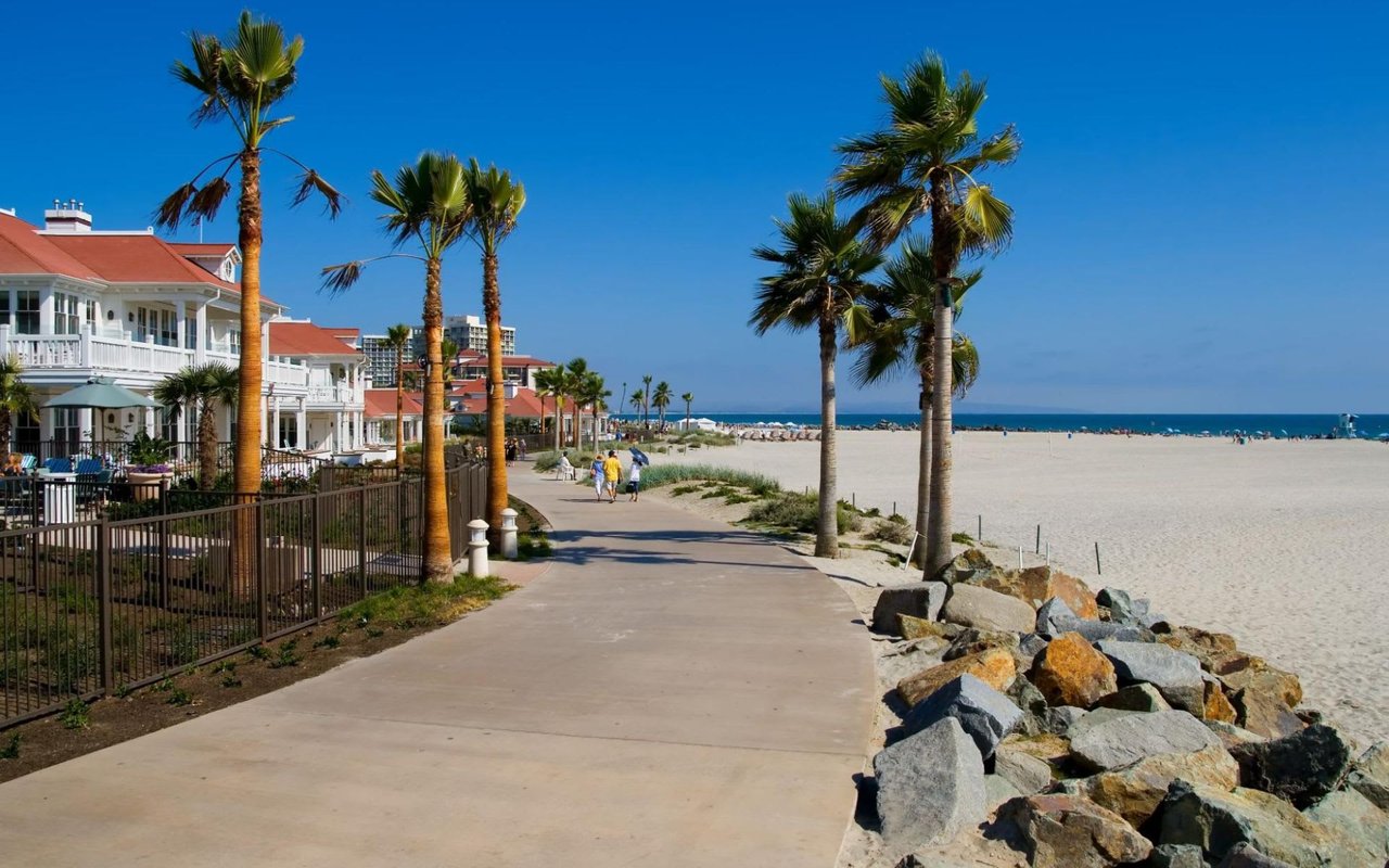 Best Neighborhoods to Live in Coronado, CA