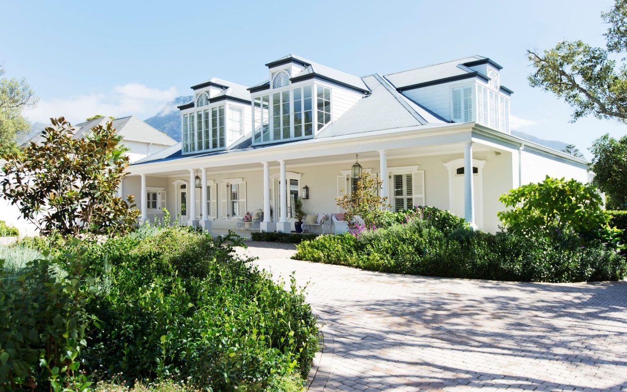 Flipping a House? Don't Forget These Renovation Projects