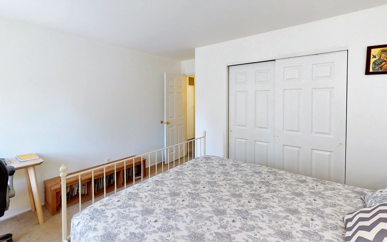 372 HAWKSHEAD WAY