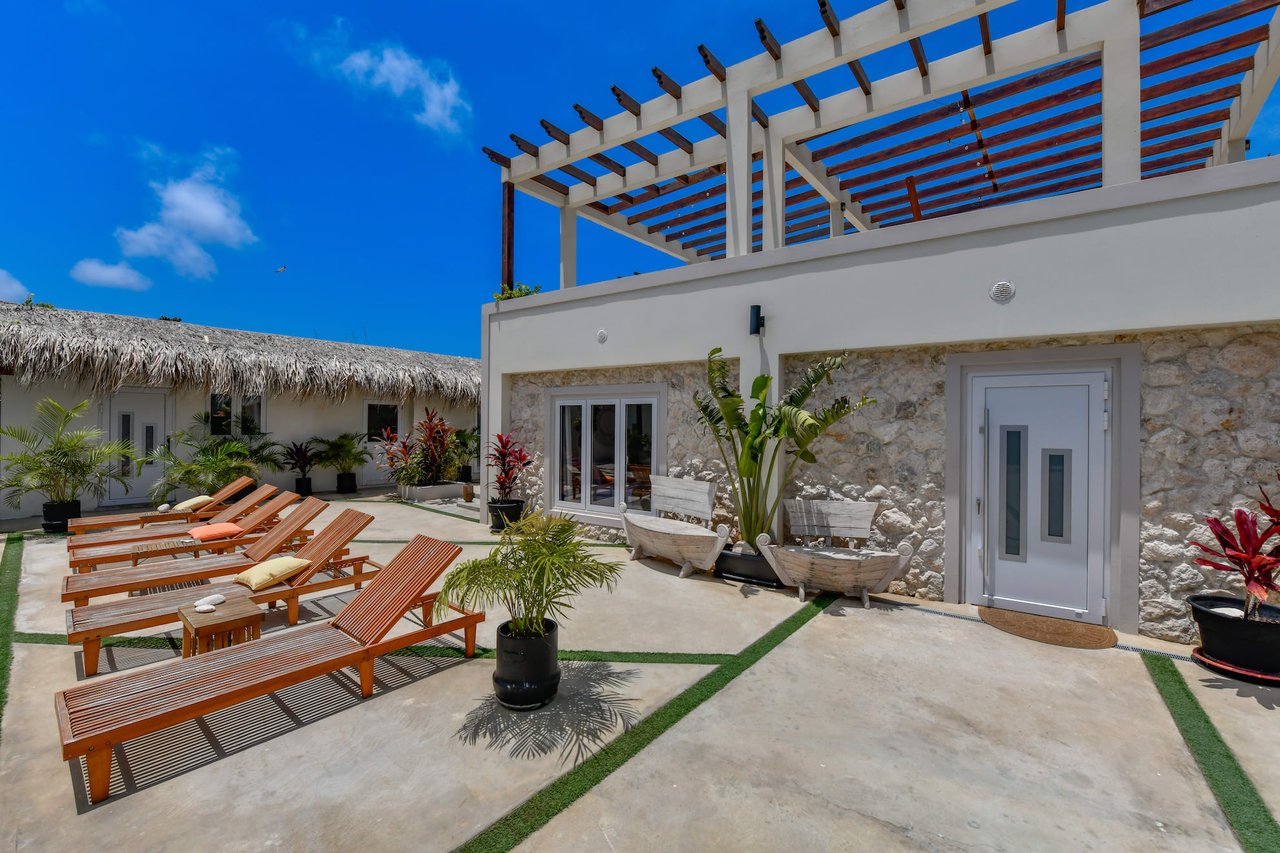 Savaneta Luxury Multi Unit Complex
