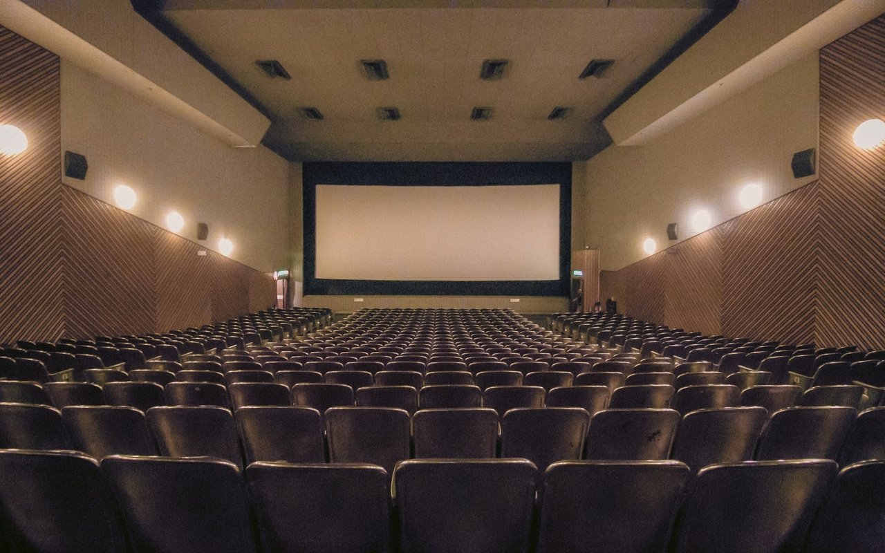 New Ipic Brings Luxury to Moviegoers in Delray