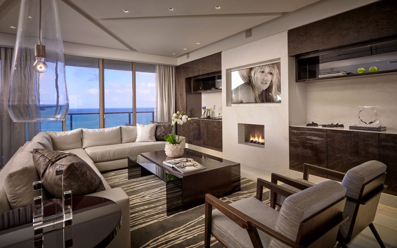 St. Regis South 1103-S