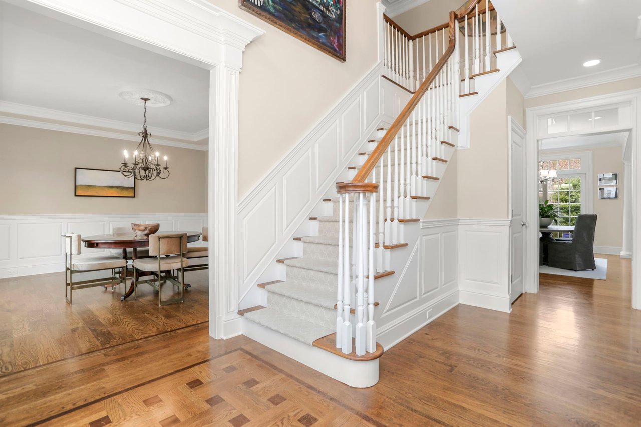 14 Woodhill Road