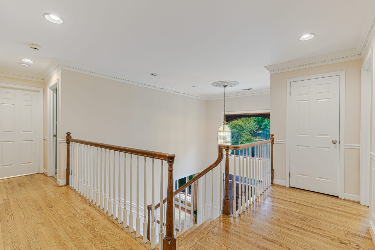 9225 Vendome Drive, Bethesda MD 20817