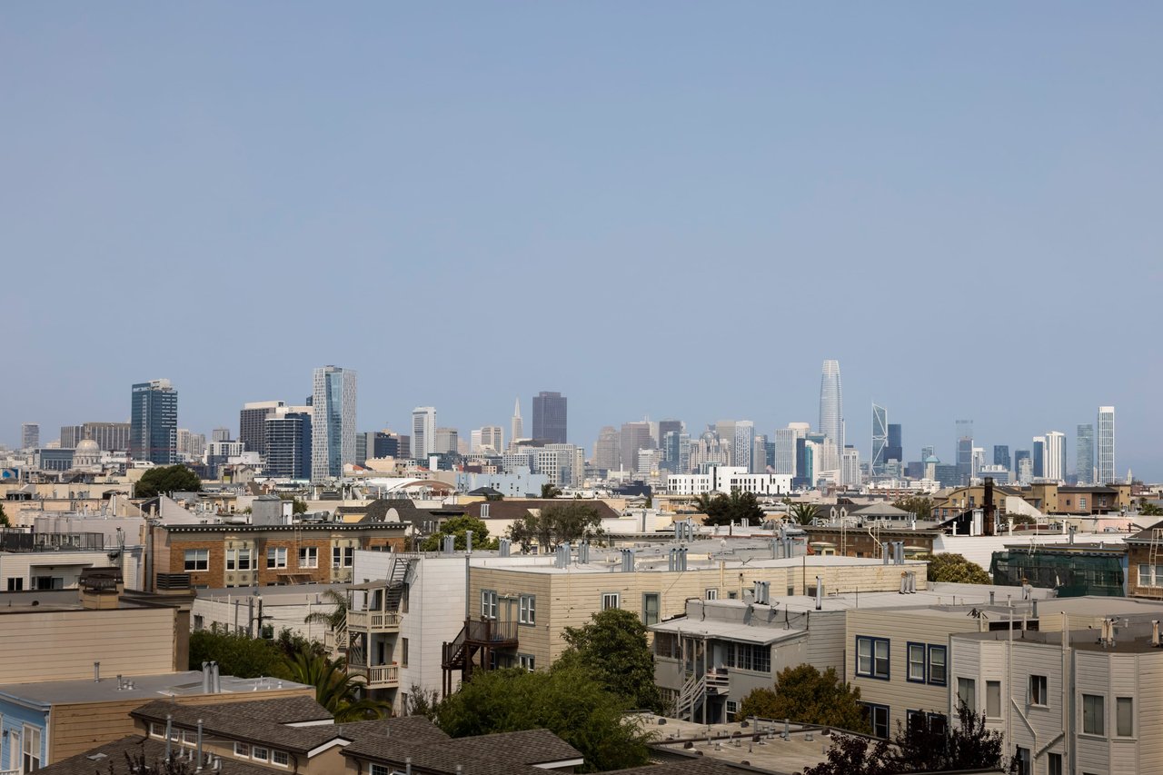 NEW DESIGNER-RENOVATED MISSION DOLORES PENTHOUSE