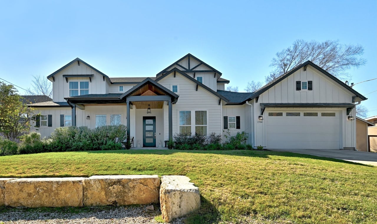 1706 Tartar Way