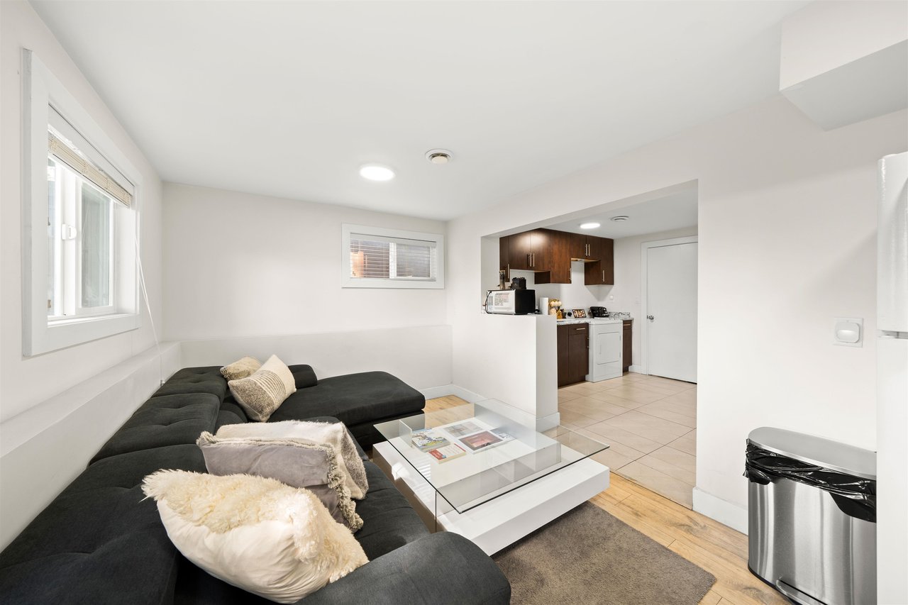 9303 114a St