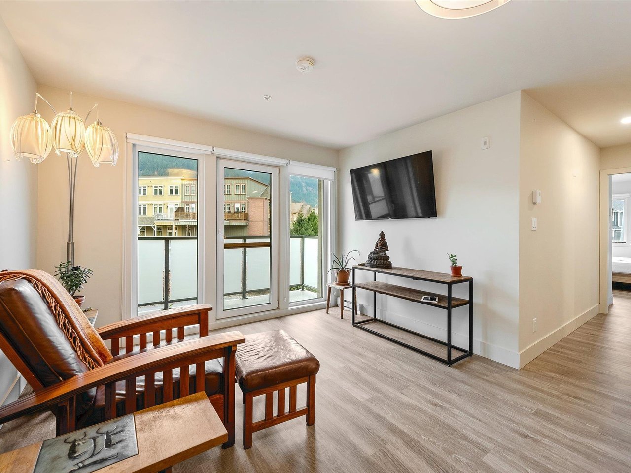 105-7350 Crabapple Ct