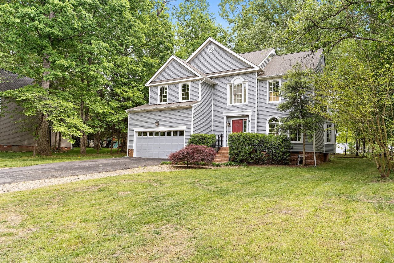 6007 Oak Landing Drive