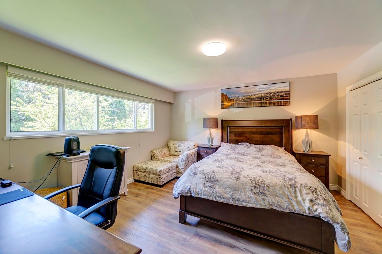 2482 Edgemont Blvd