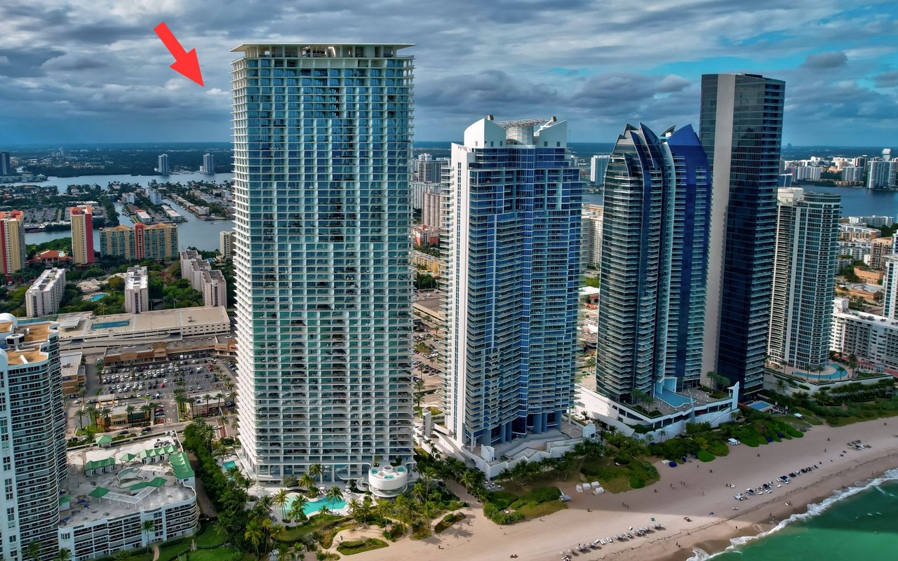 16901 Collins Ave, #5303