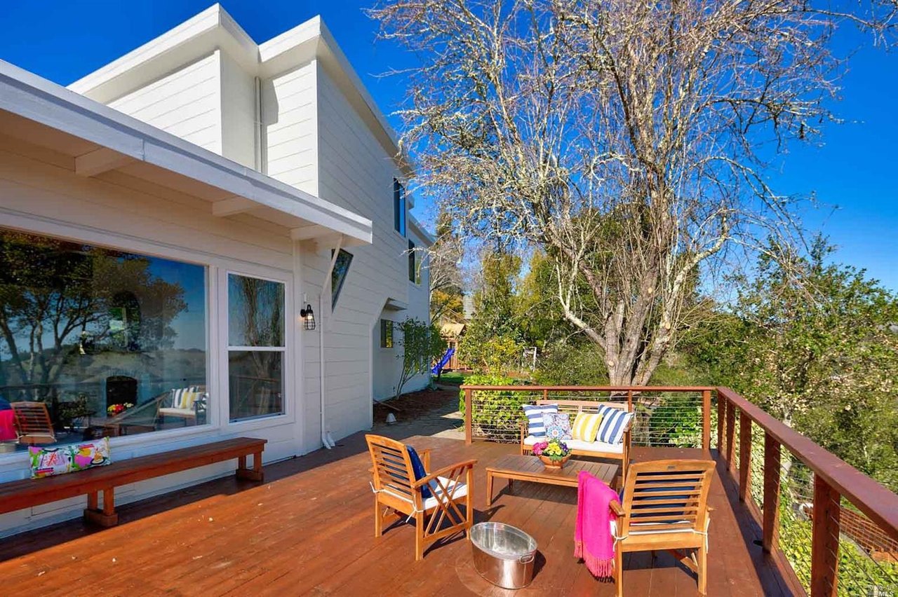 215 Stuyvesant Drive, San Anselmo