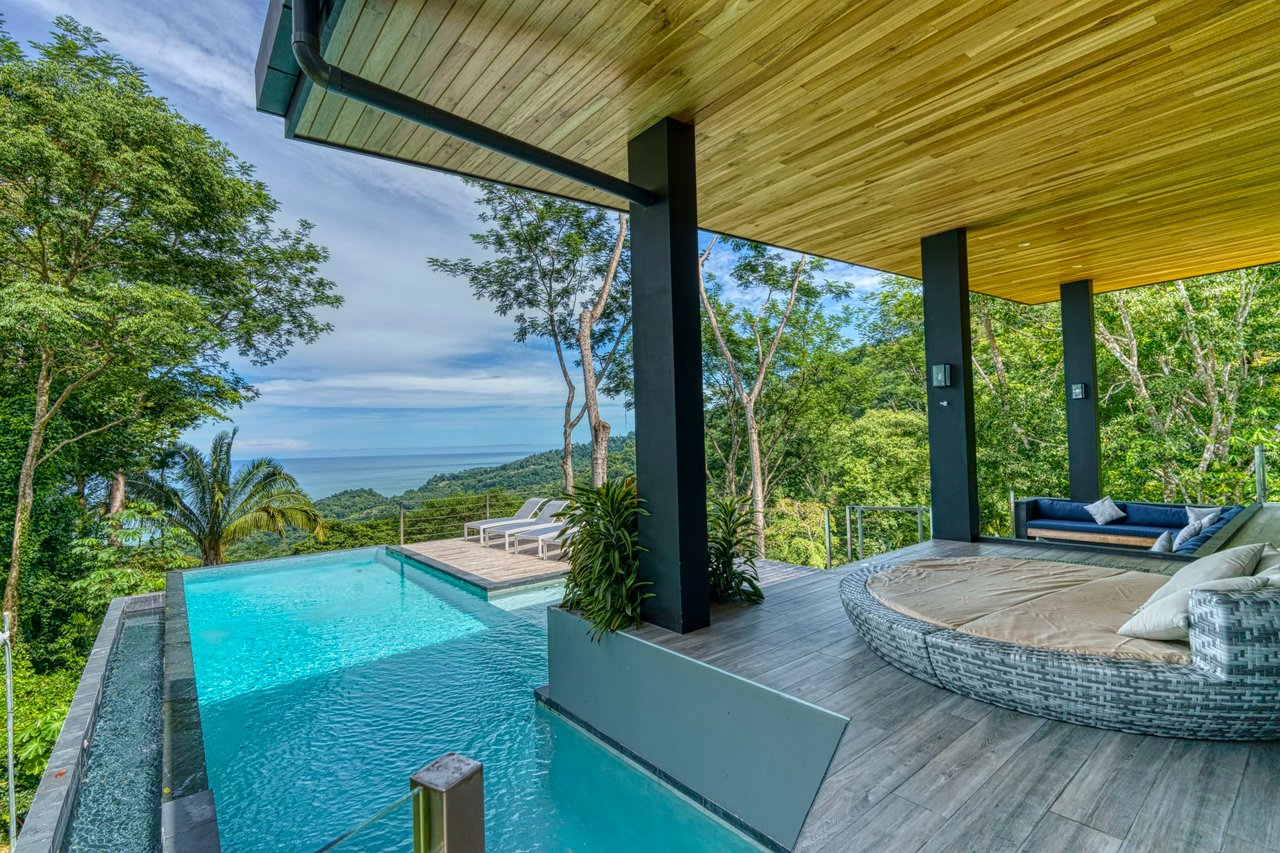 Villa Cosara at Hermosa Retreat in Playa Hermosa, Costa Rica