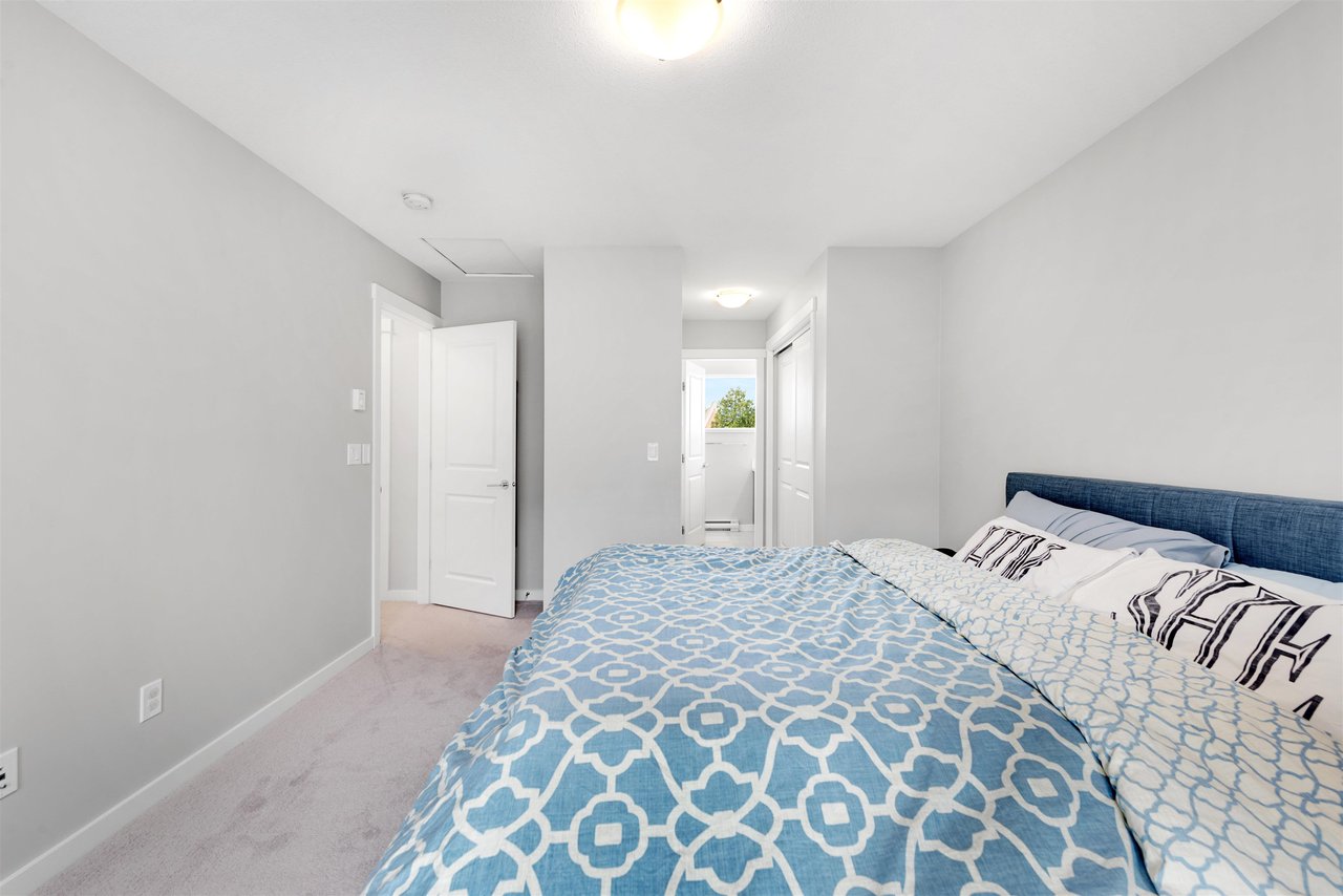 9-7180 Gilbert Rd