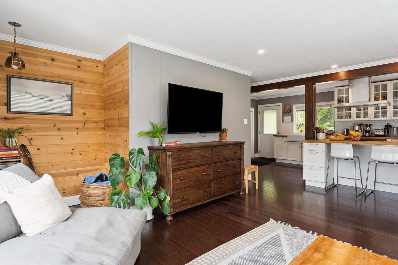 38891 Newport Road, Squamish