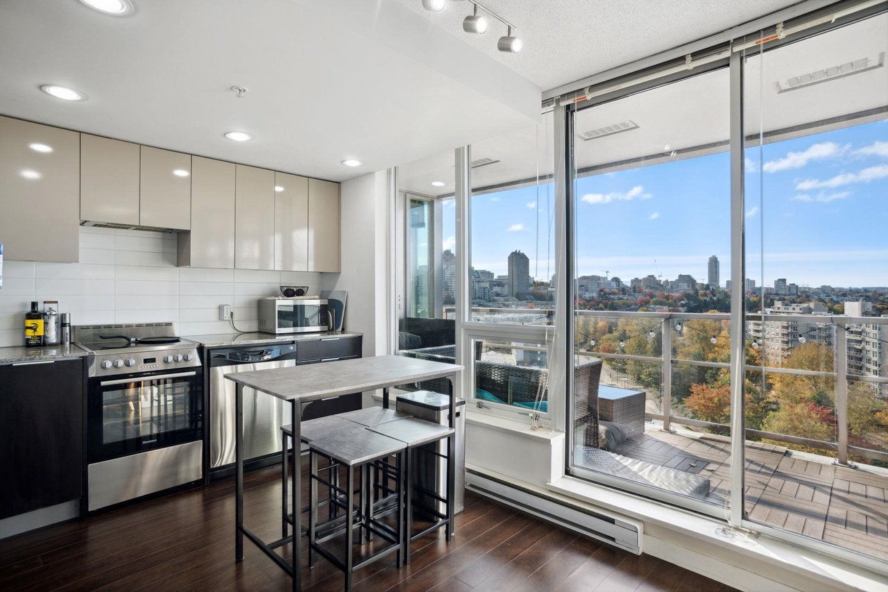 1401-445 W 2nd Ave