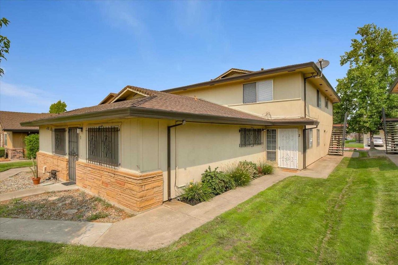 4609 Palm Avenue Unit 2