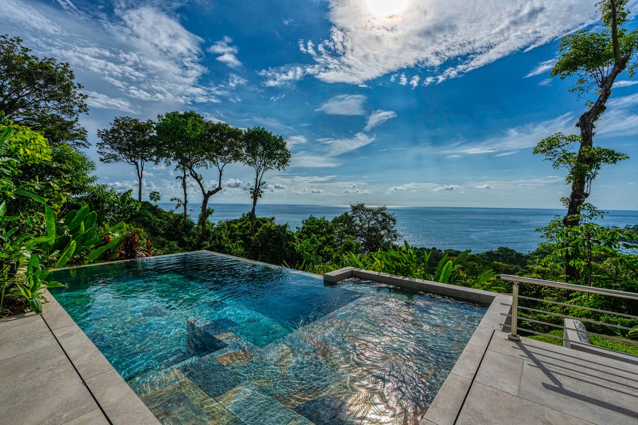 Luxurious Ocean View Villa at Terrazas de San Martin