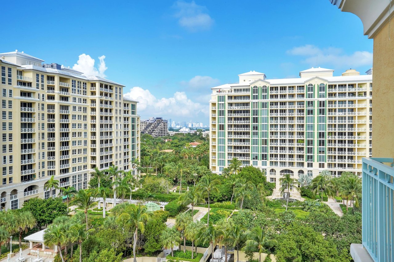 Ritz Carlton Key Biscayne Unit 870