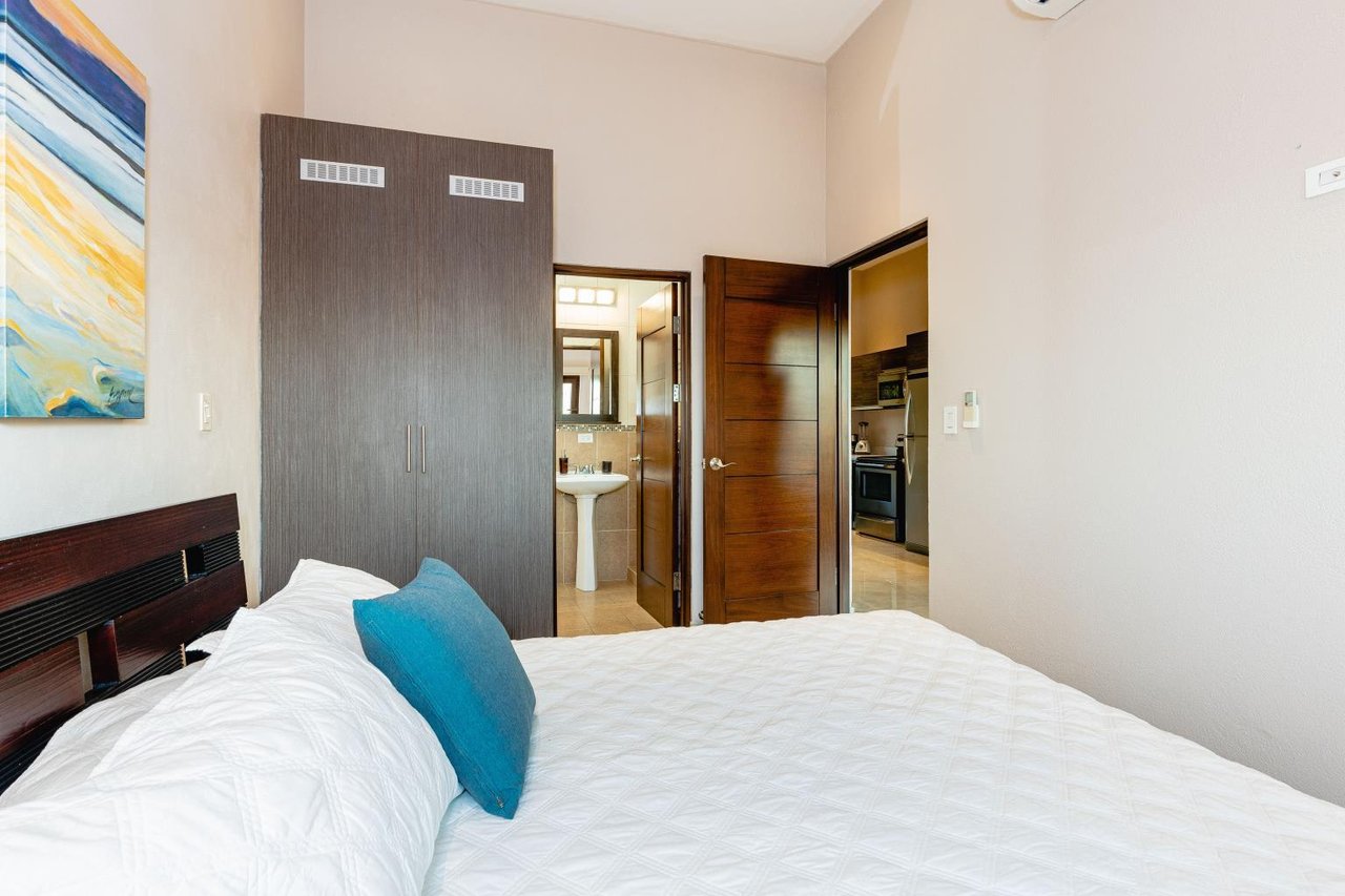 Luxury 6 BR Villa in Flamingo, Incredible Views | Starting At $1,350.00 Daily