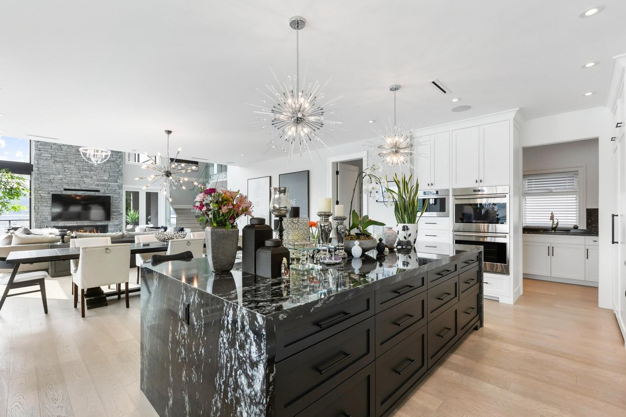 748 Alderside Rd