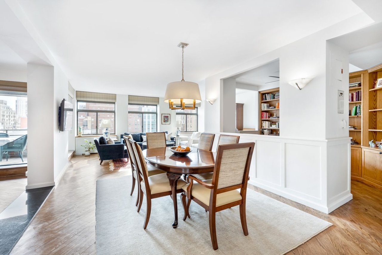 124 E 79th St., #12CD