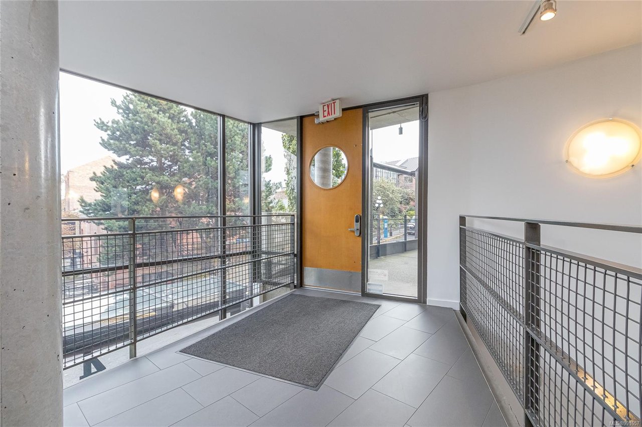 521-409 Swift St, Victoria