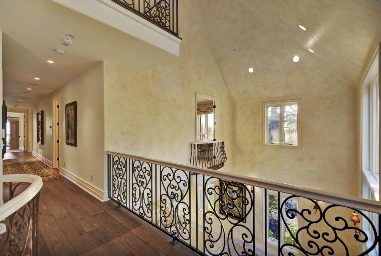 3108 Flavin LN
