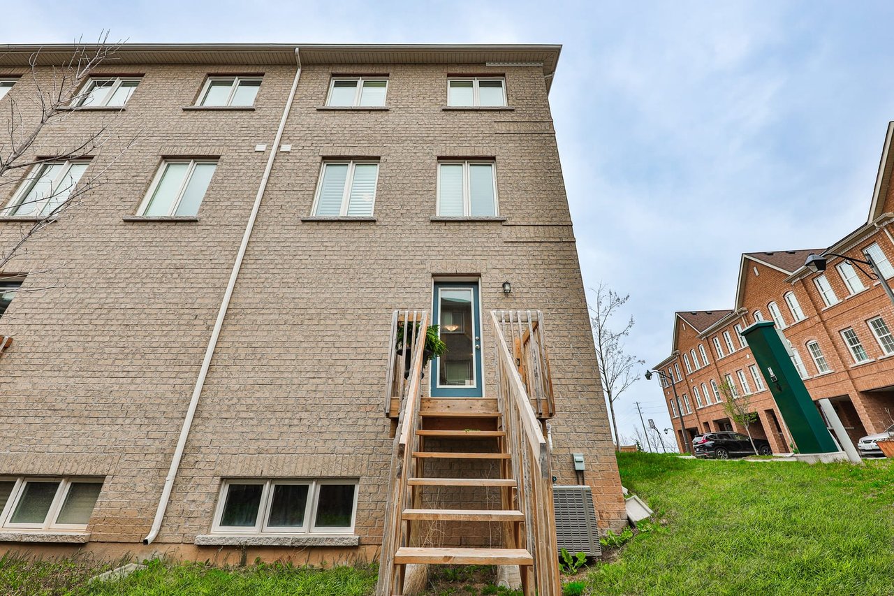 2280 BARONWOOD Drive Unit #82, Oakville