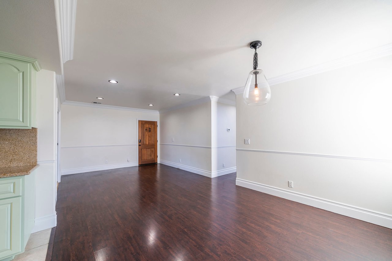 4912 West 115th Street, #A