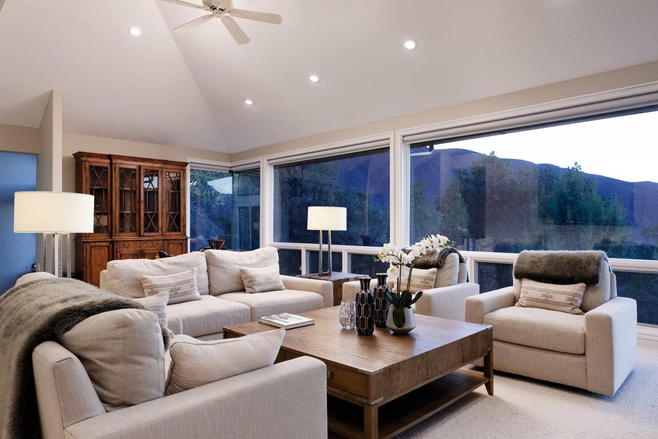  Luxury Estate on 3.5 acres  in Basalt 
