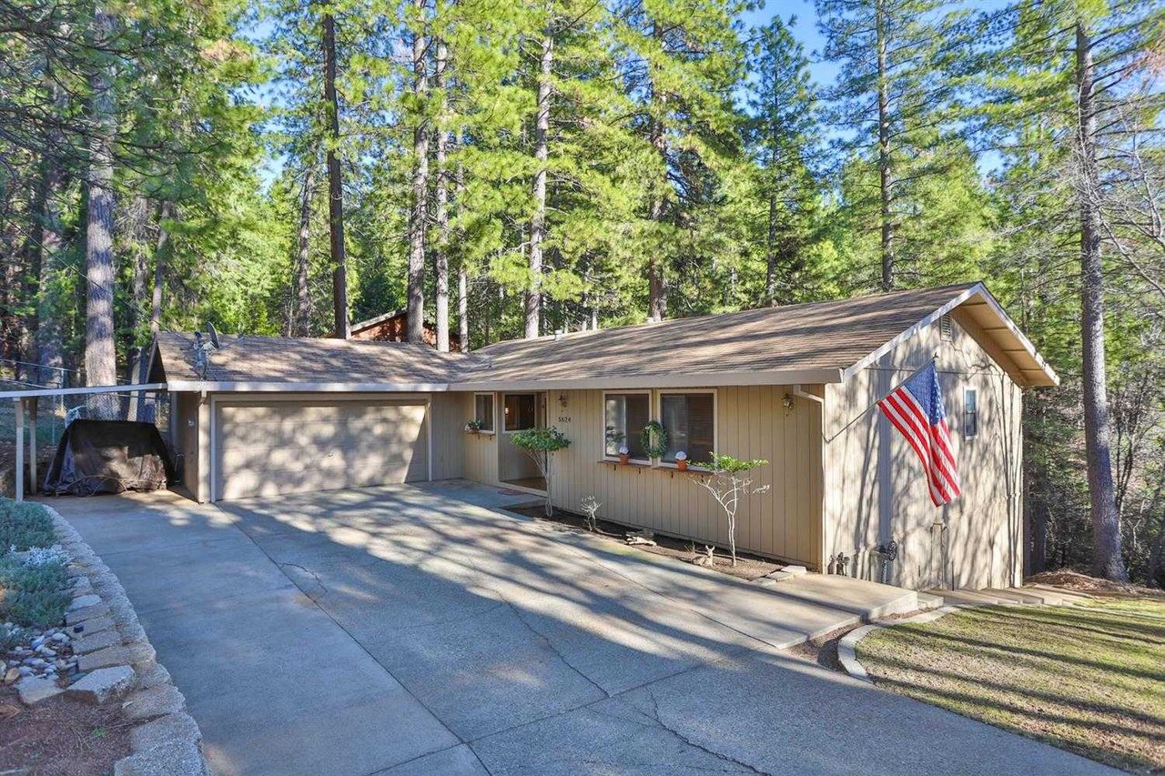 5624 Sierra Springs Dr