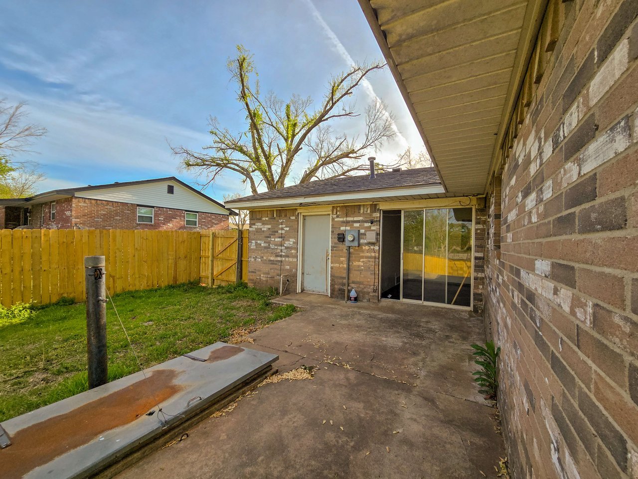 104 Hardesty Dr.