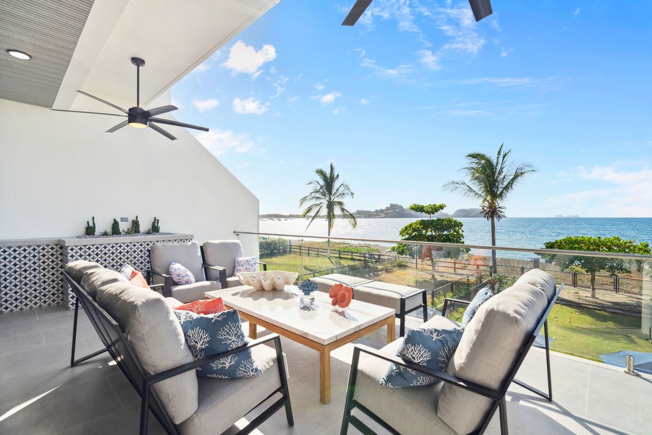 Villa Ballena | Sleek and Modern Beach House in Costa Rica