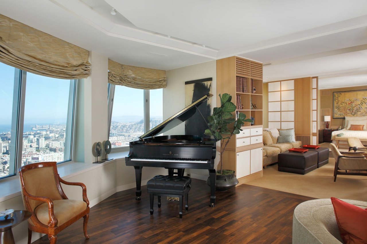 St. Regis Residence 38E