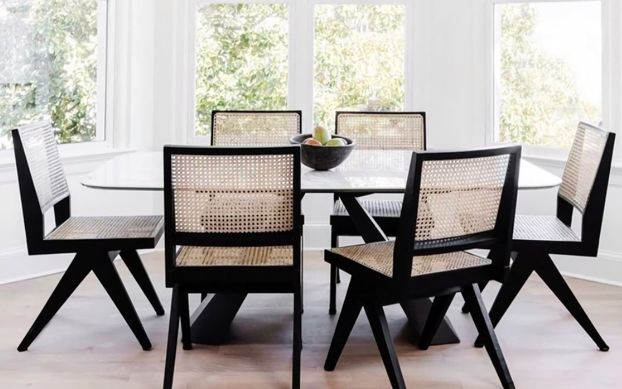 5 Things to Think About Before Buying a Home Overseas