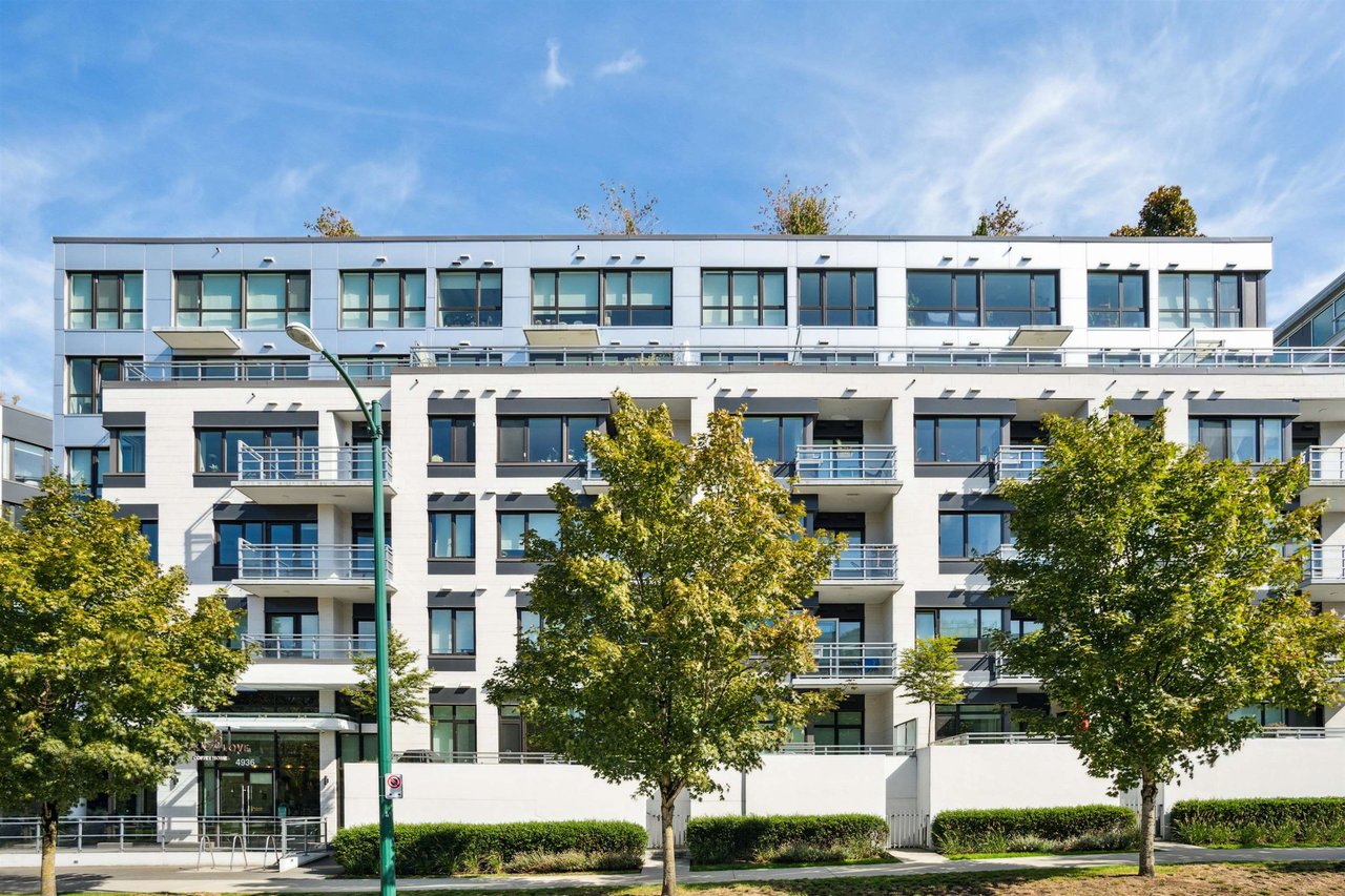 203-4932 Cambie St