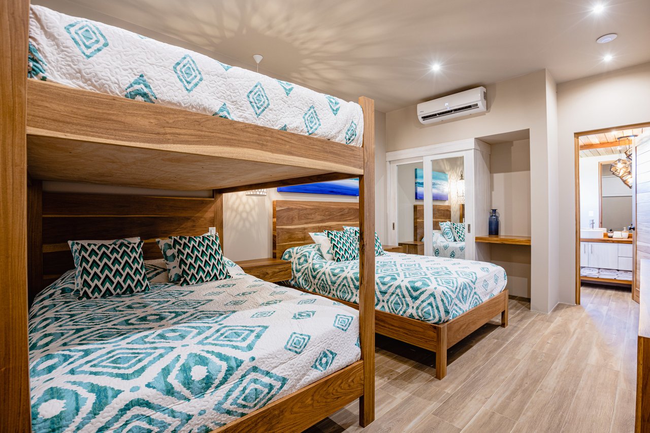 Luxury Villa Near the Beach, Hacienda Pinilla, Guanacaste