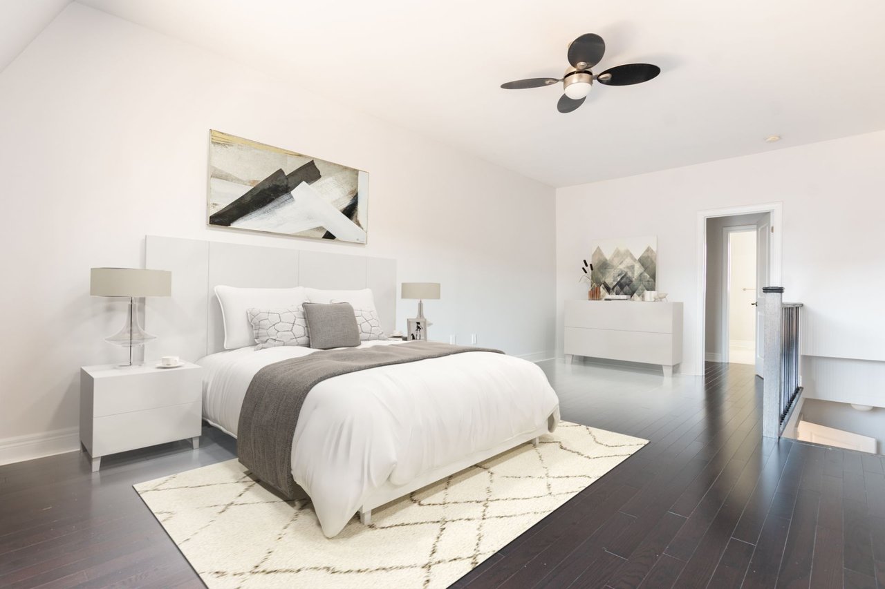 THREE-STOREY EXECUTIVE TOWNHOME