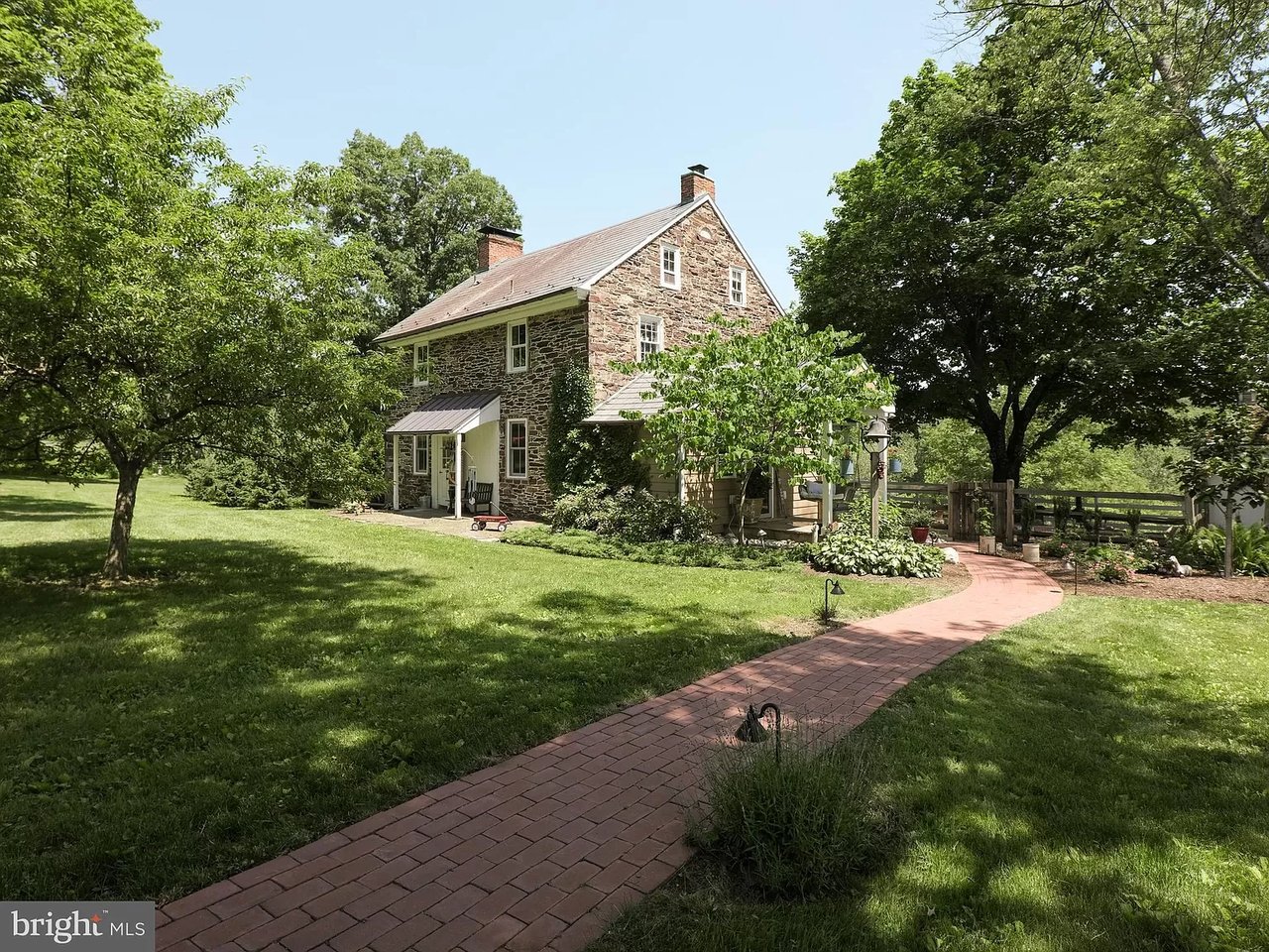 6337 Carversville Rd