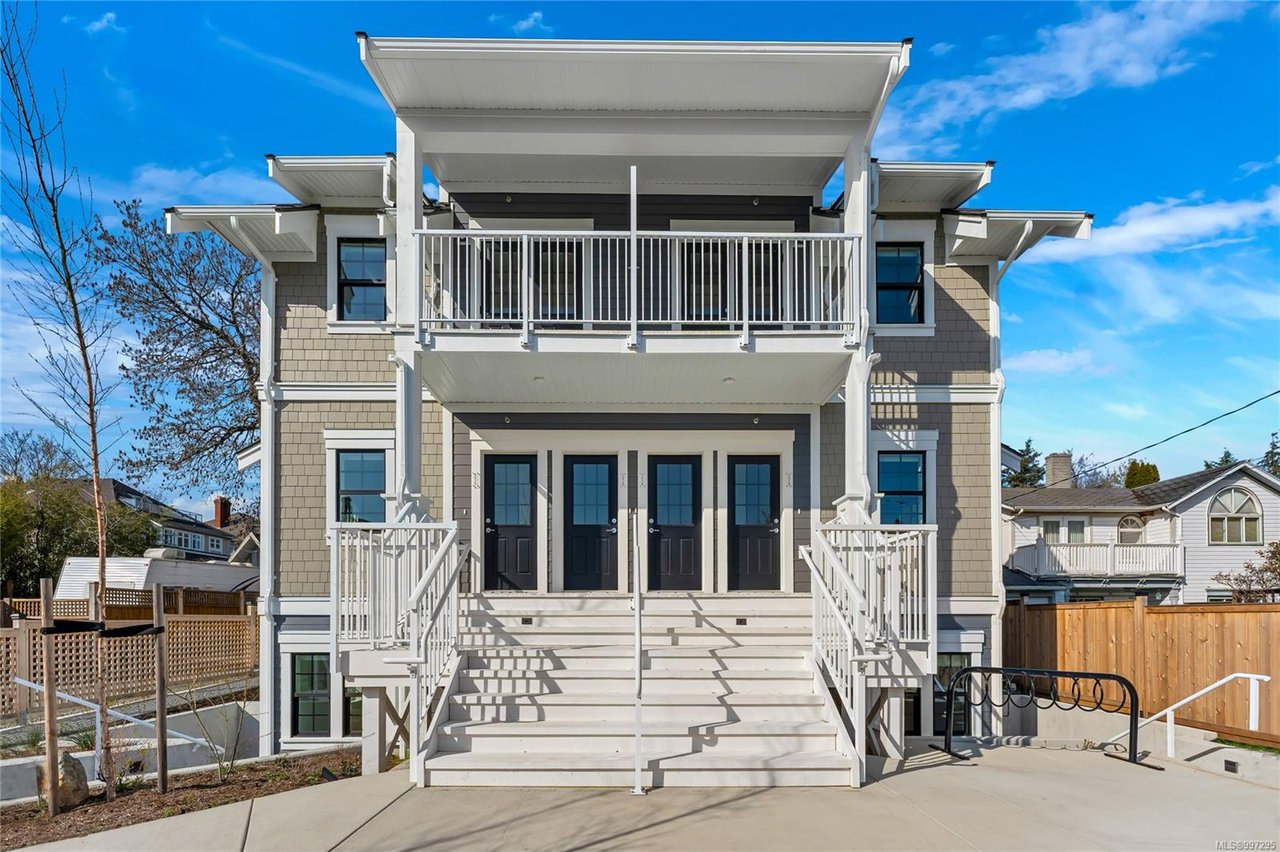 302B-1224 Richardson St, Victoria