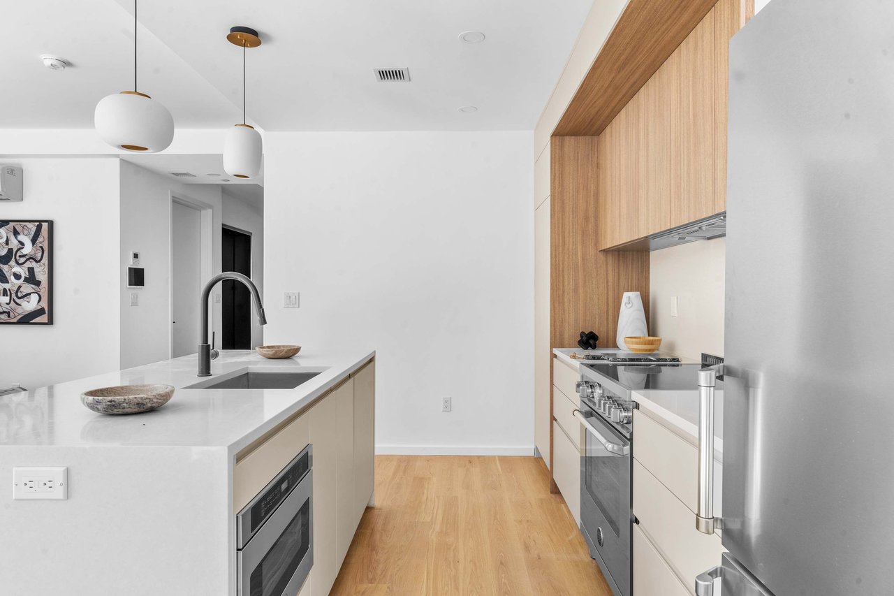 14-35 Broadway, Fl 7