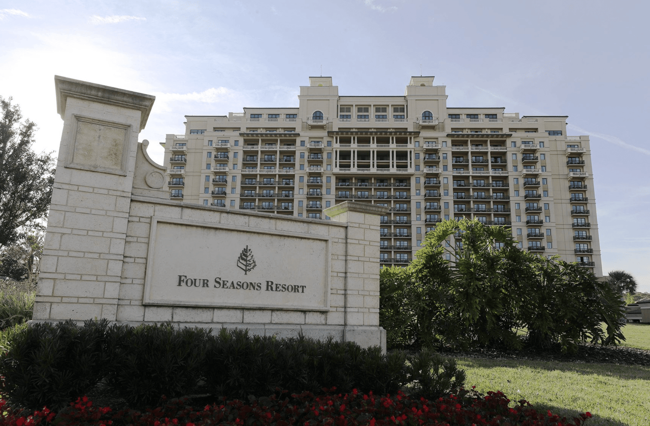 Covid-19 Fuels Best-Ever Commercial Real-Estate Sales