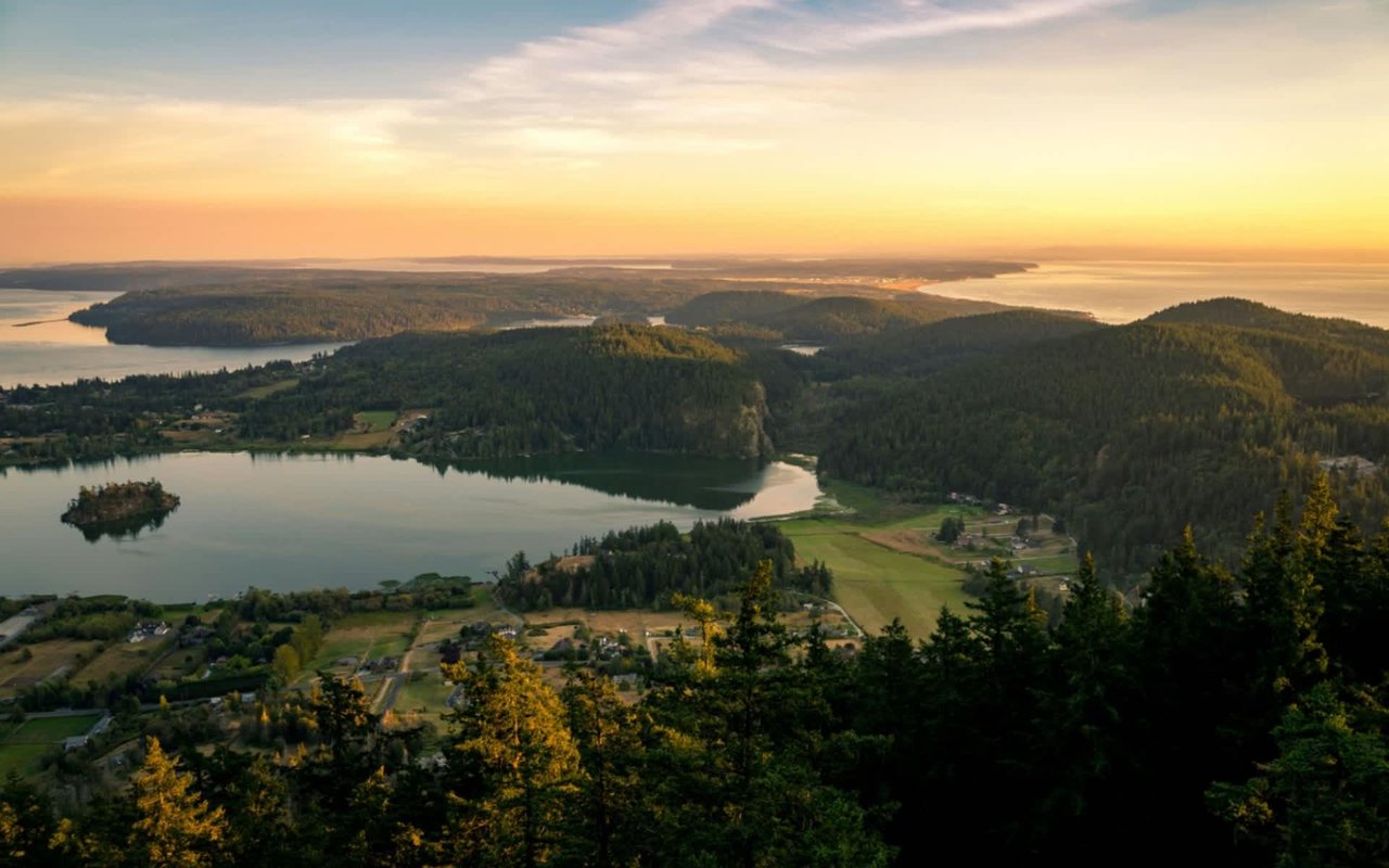 Everything You Need to Know About Moving to Whidbey Island, Washington