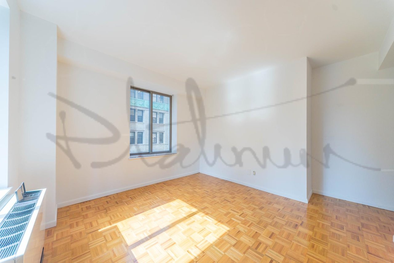 45 Wall Street, Apt 906