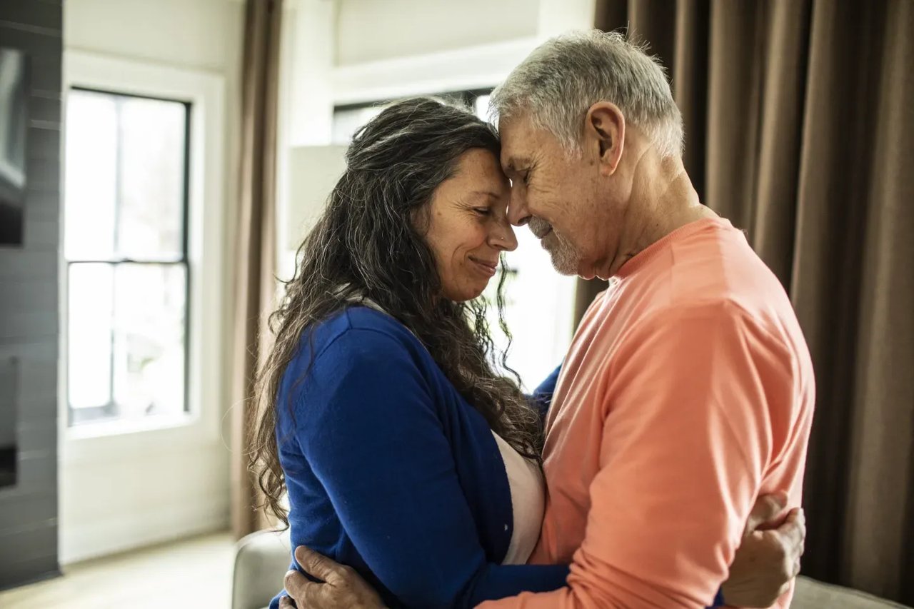 The Longest, Happiest Marriages Have These 6 Defining Traits 