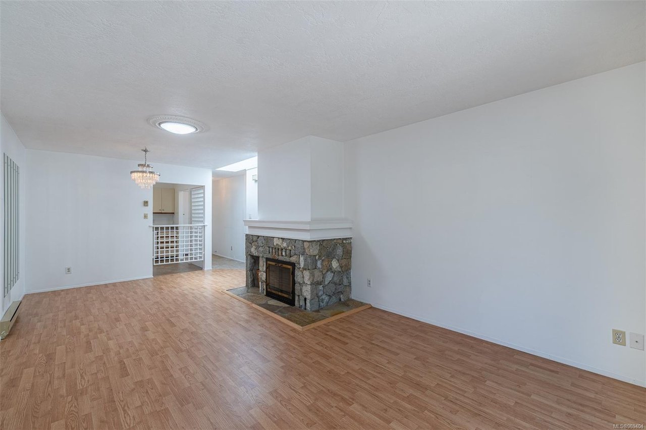 18-4140 Interurban Rd