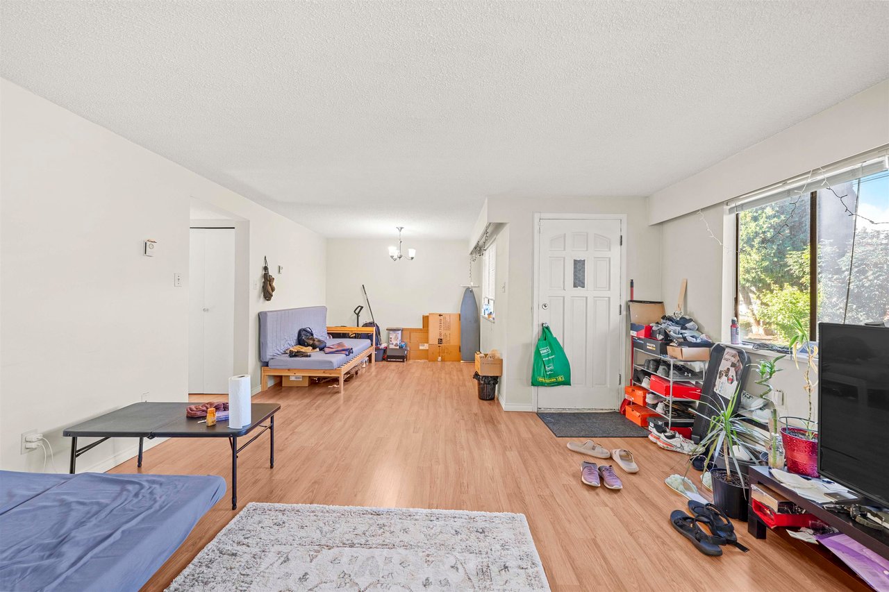 12178 97 Ave