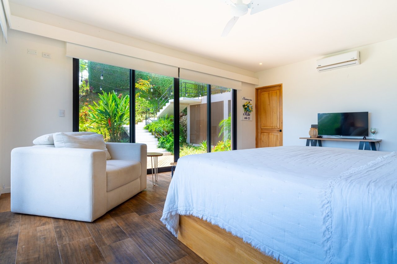 Oceanview Contemporary Luxury Estate, Ojochal, Puntarenas