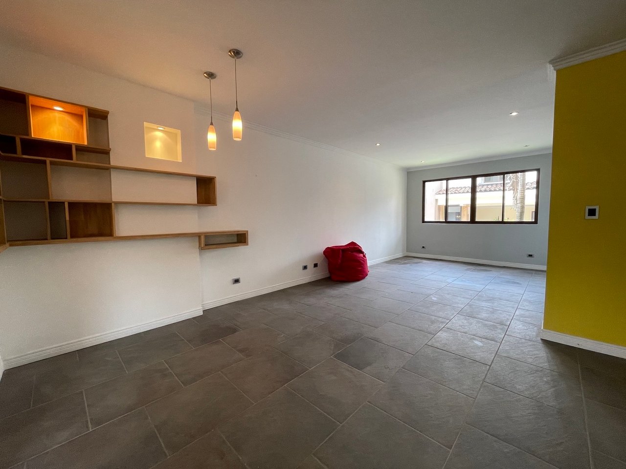 Modern Colonial Townhouse, Ciudad Colon, San Jose